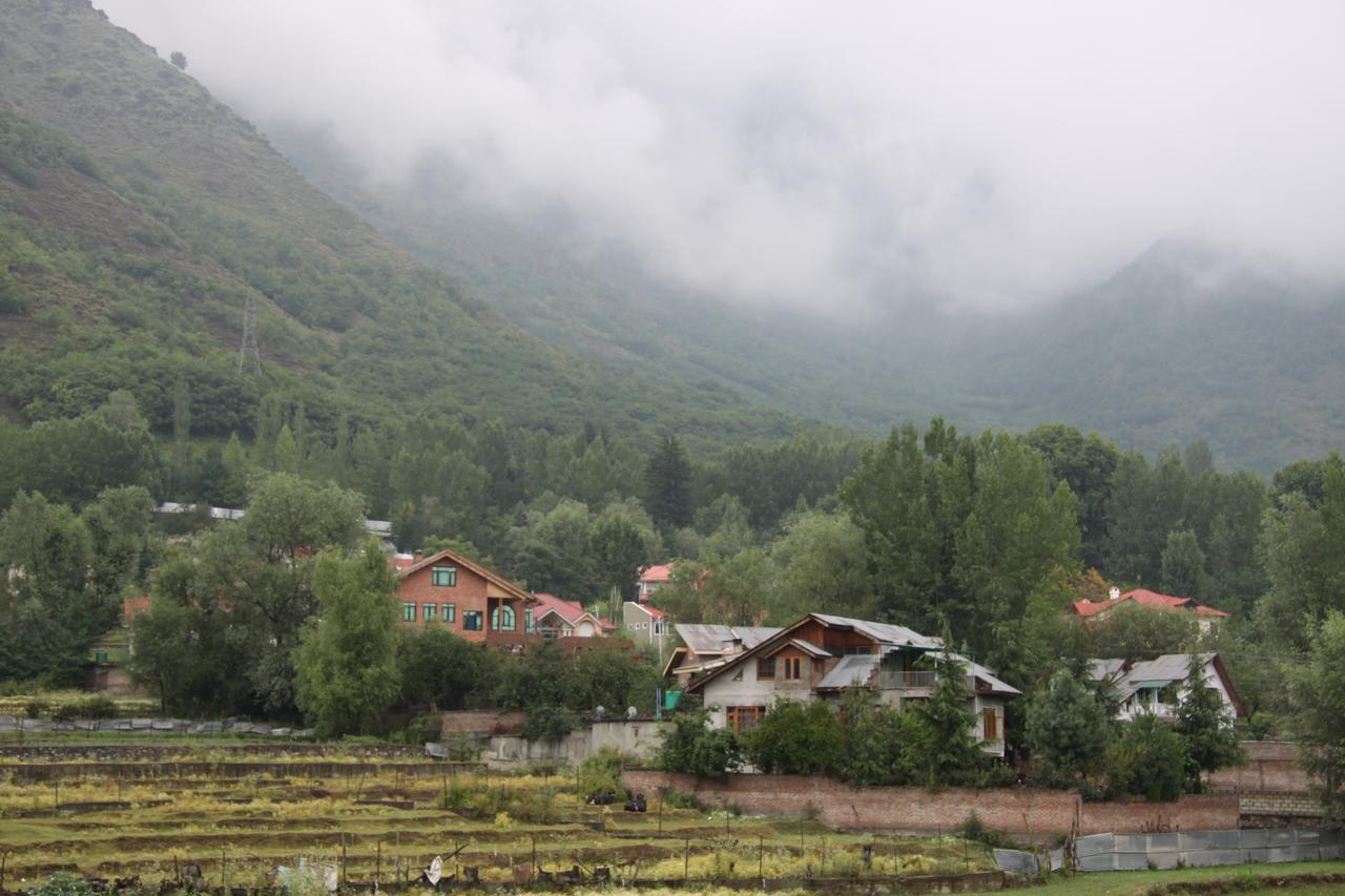 Shalimar Heights Srinagar (Jammu and Kashmir) Bagian luar foto